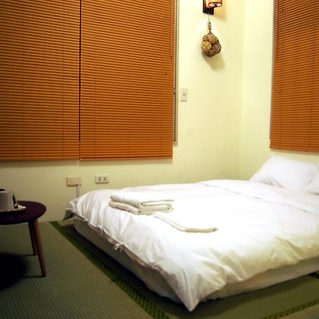 Love Hostel Tainan Esterno foto