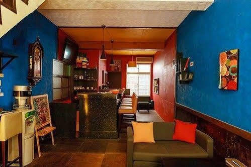 Love Hostel Tainan Esterno foto